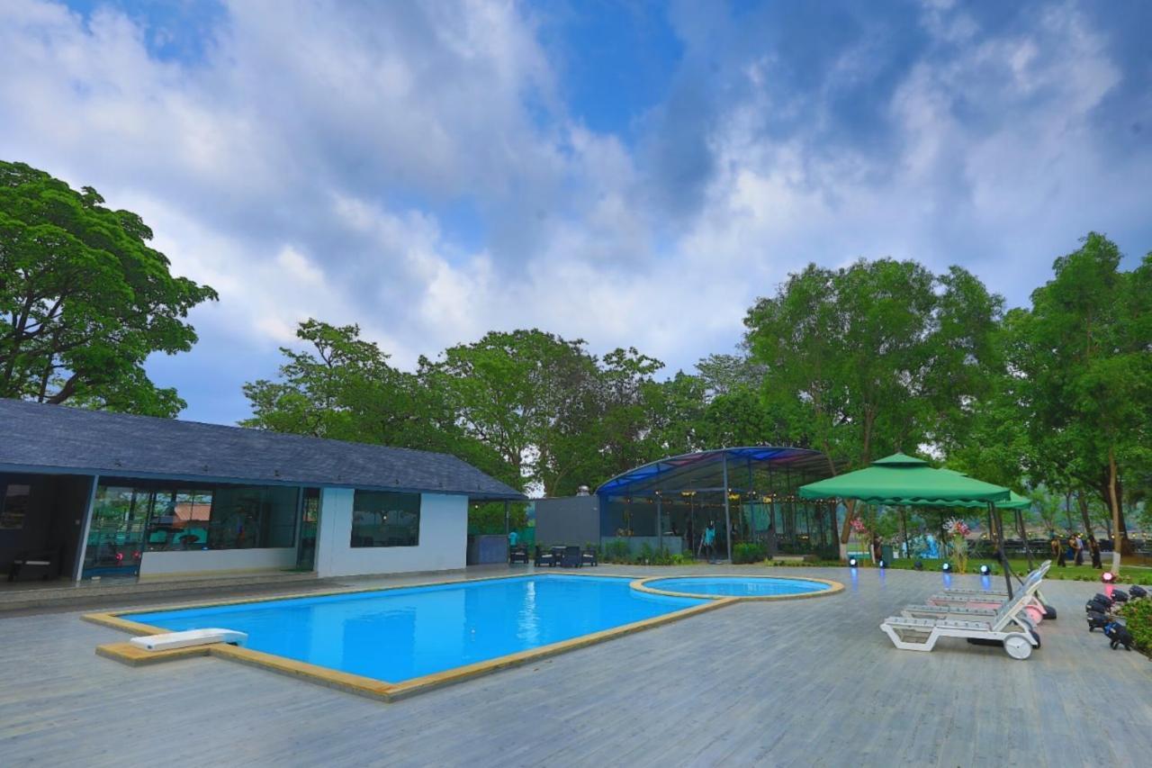 White Feather Resort Kauncha Silvassa Dış mekan fotoğraf