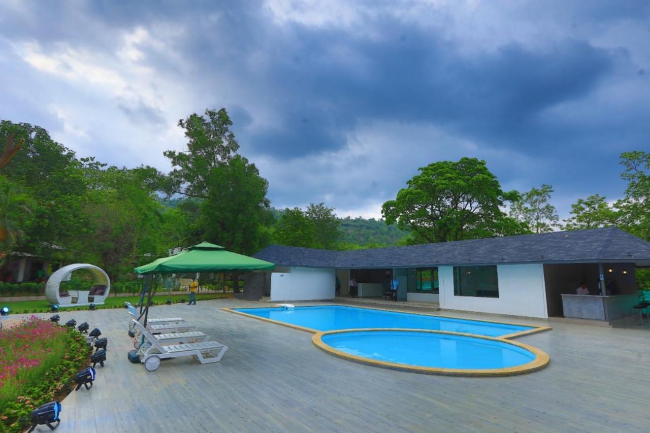 White Feather Resort Kauncha Silvassa Dış mekan fotoğraf