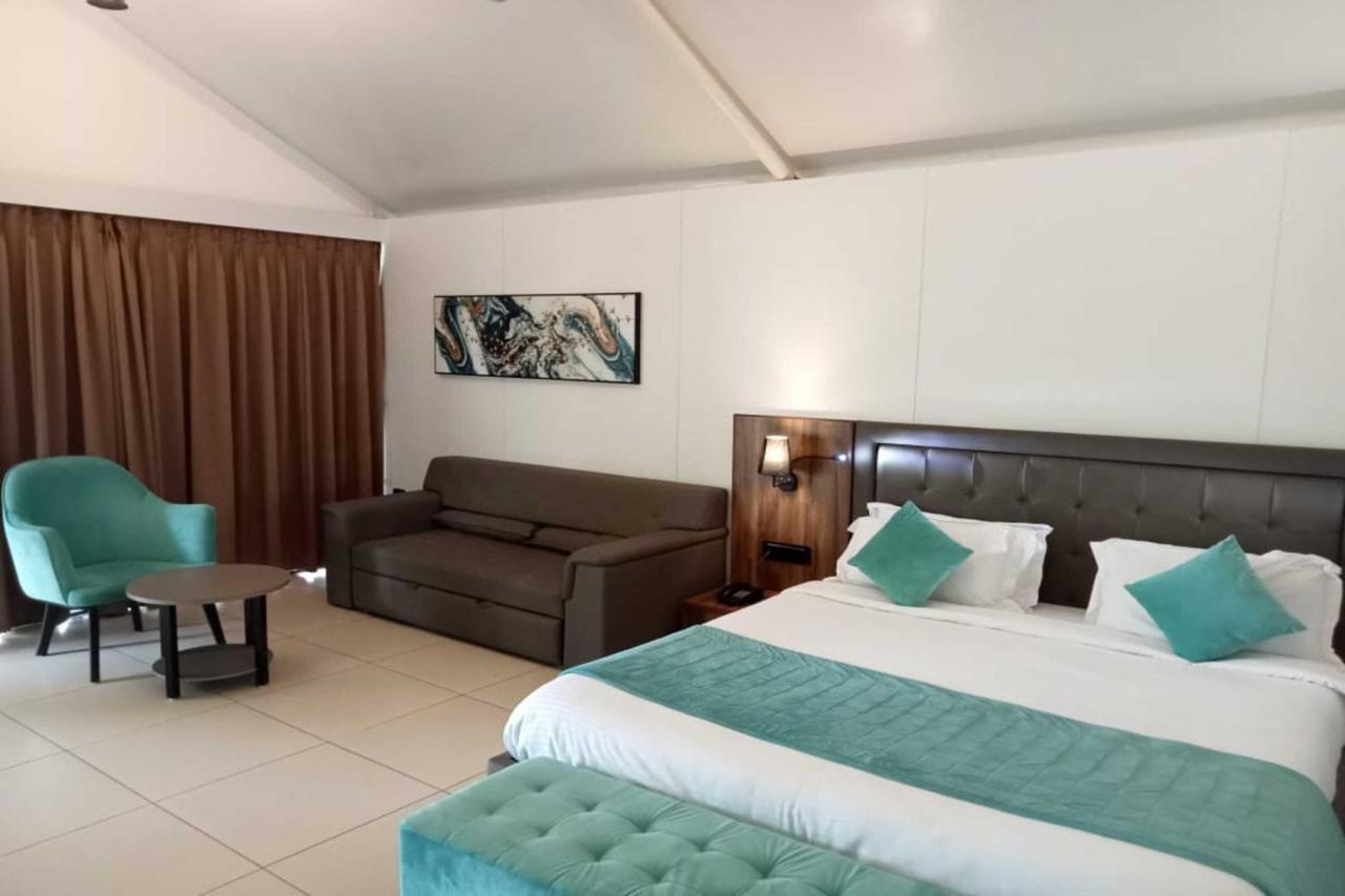 White Feather Resort Kauncha Silvassa Dış mekan fotoğraf